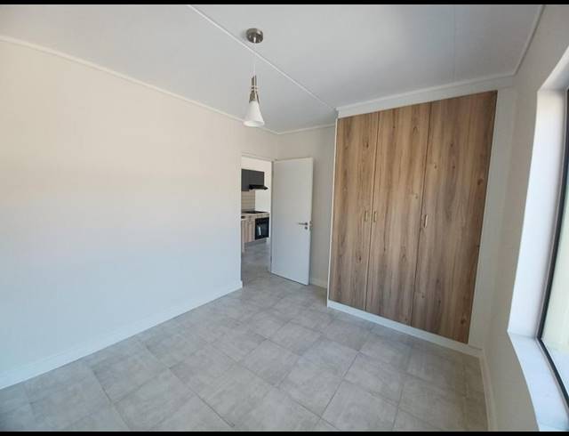1 BEDROOM PROPERTY TO RENT IN GREENBAY ECO ESTATE